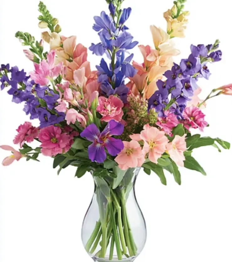 Artistic Bouquet of Flowers